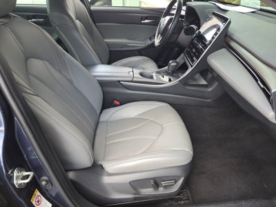 2019 Toyota Avalon XLE