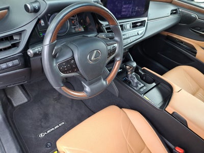 2023 Lexus ES 300h ES 300h Ultra Luxury