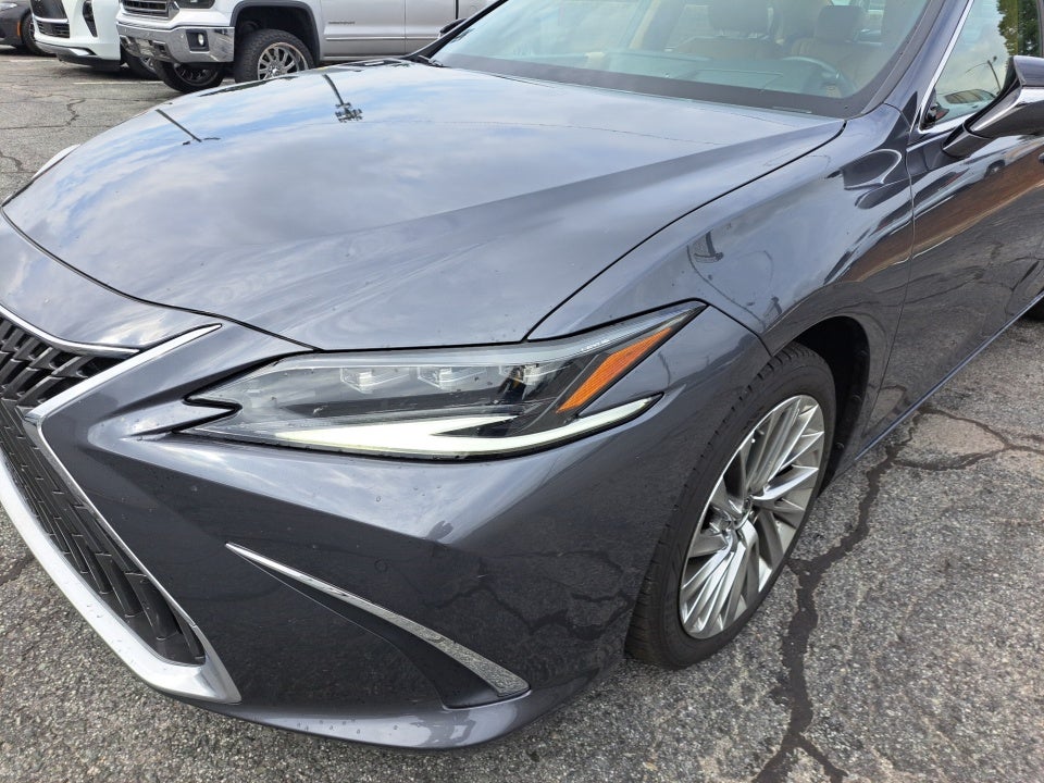 2023 Lexus ES 300h ES 300h Ultra Luxury