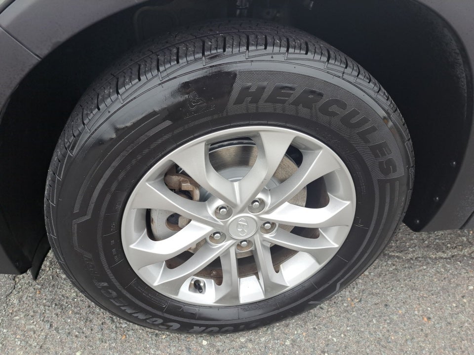 2019 Hyundai Santa Fe SE