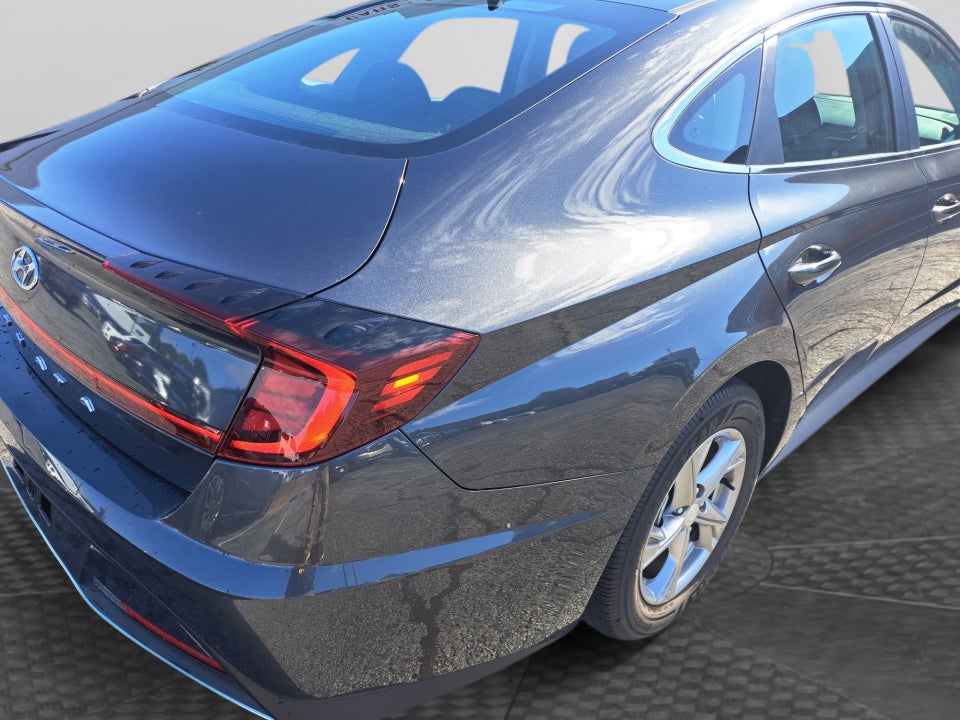 2022 Hyundai Sonata SE