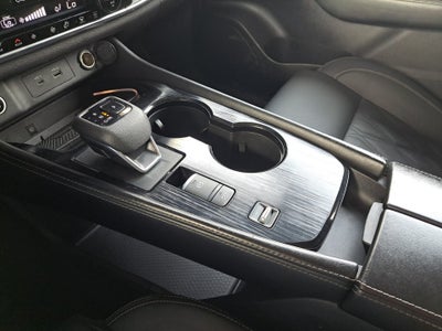 2021 Nissan Rogue Platinum FWD