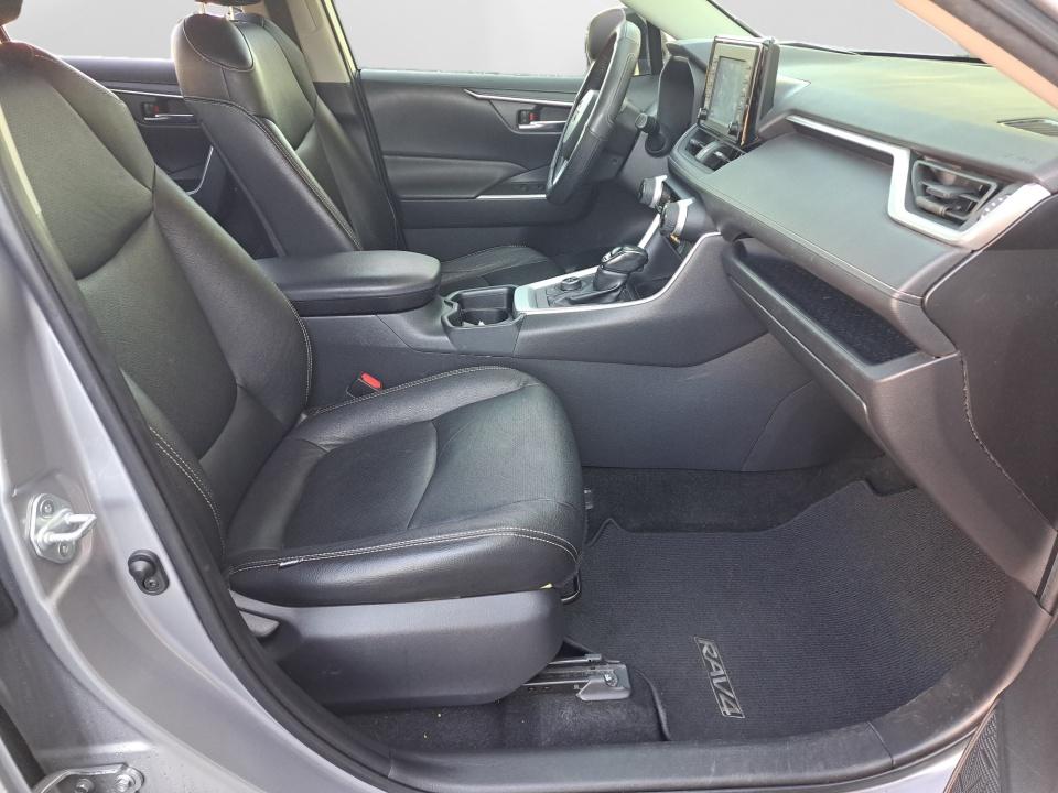 2019 Toyota RAV4 Hybrid Hybrid XLE