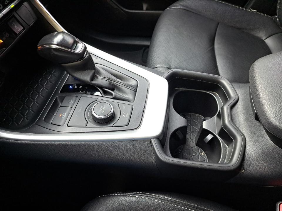 2019 Toyota RAV4 Hybrid Hybrid XLE