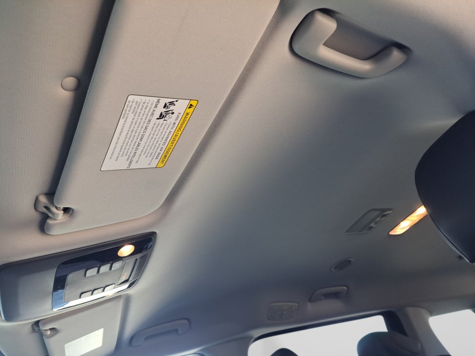 2023 Kia Carnival MPV LX Seat Package