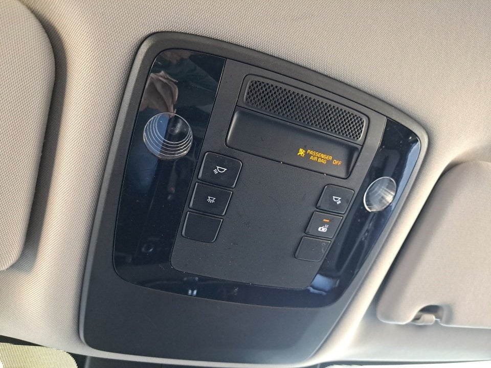 2023 Kia Carnival MPV LX Seat Package