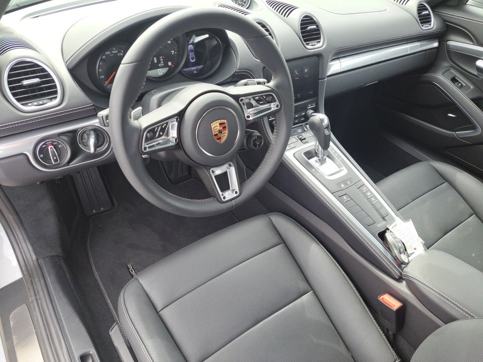 2024 Porsche 718 Cayman Style Edition