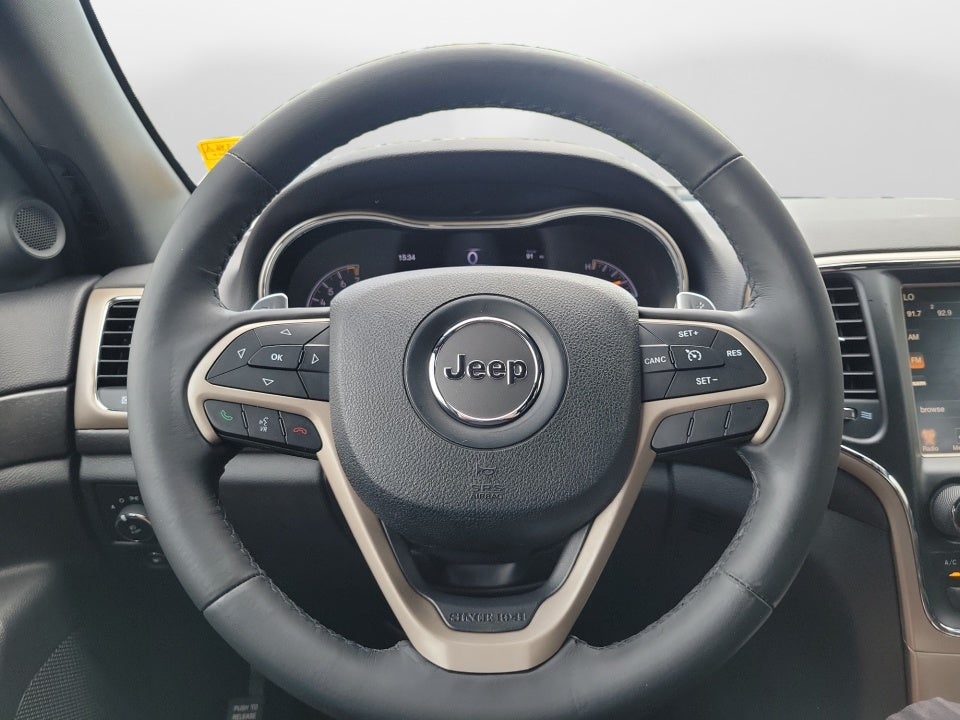 2017 Jeep Grand Cherokee Laredo 4x4