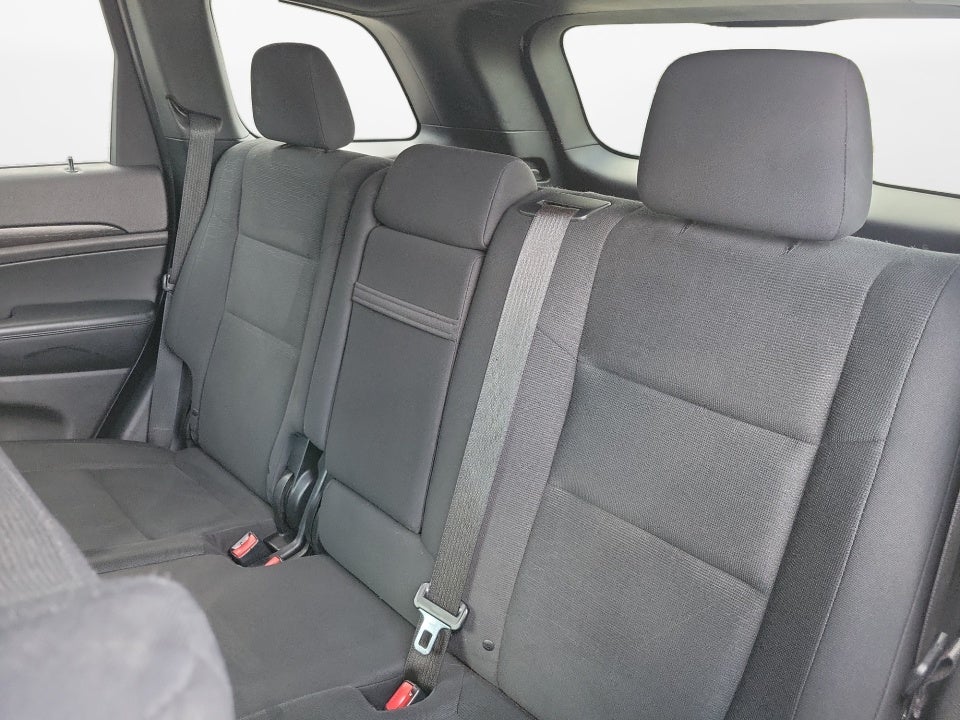 2017 Jeep Grand Cherokee Laredo 4x4