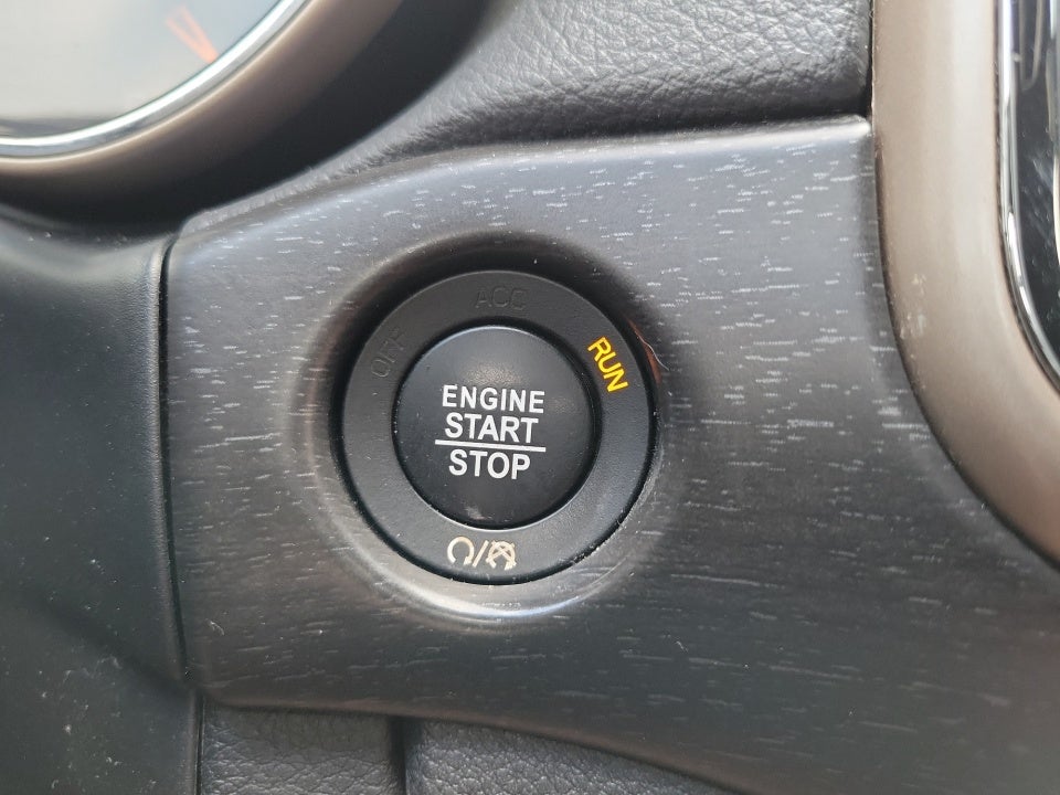 2017 Jeep Grand Cherokee Laredo 4x4