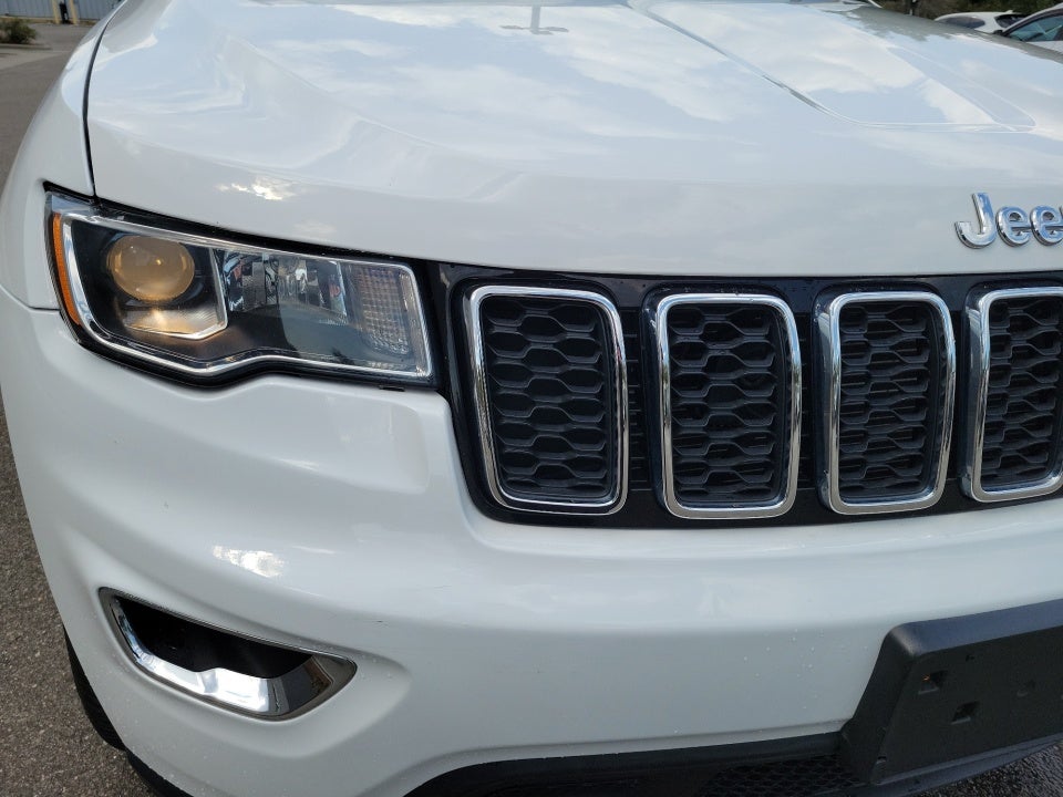 2017 Jeep Grand Cherokee Laredo 4x4