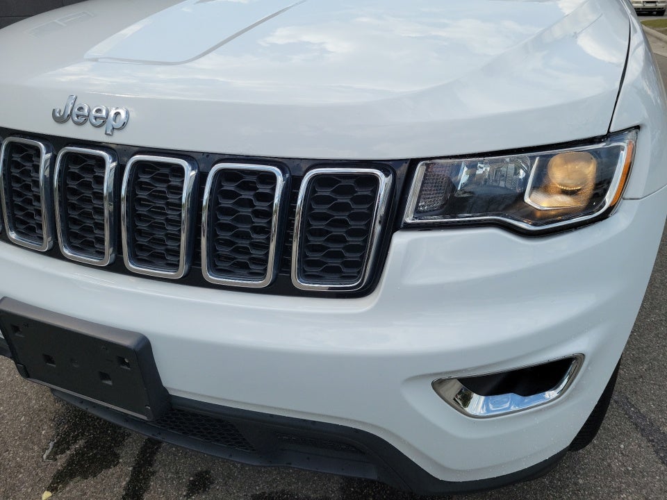 2017 Jeep Grand Cherokee Laredo 4x4