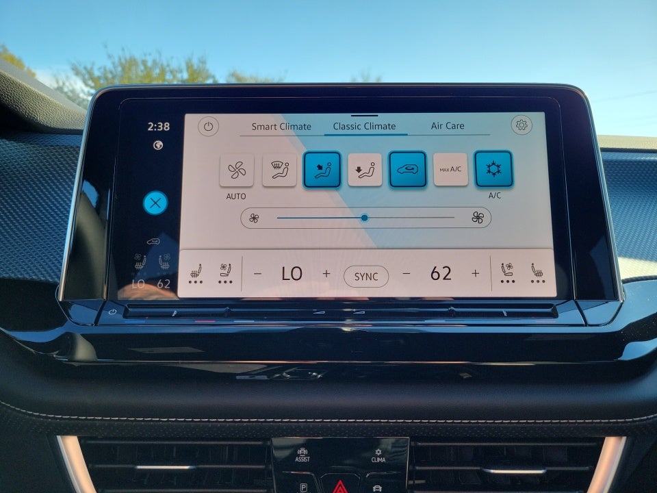 2026 Volkswagen Atlas Cross Sport SEL R-Line Black