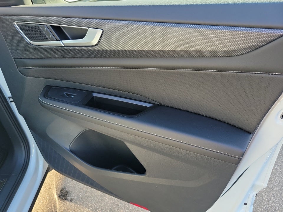 2026 Volkswagen Atlas Cross Sport SEL R-Line Black