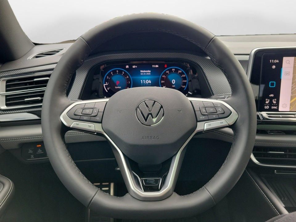 2026 Volkswagen Atlas Cross Sport SEL R-Line Black