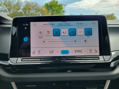 2026 Volkswagen Atlas Cross Sport SEL R-Line Black