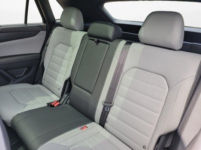 2026 Volkswagen Atlas Cross Sport SEL R-Line Black