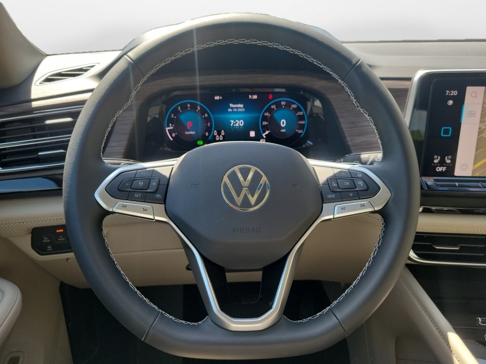 2025 Volkswagen Atlas 2.0T SEL
