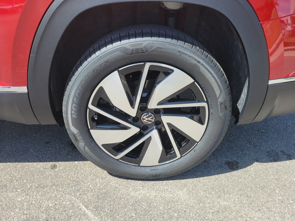 2025 Volkswagen Atlas 2.0T SEL