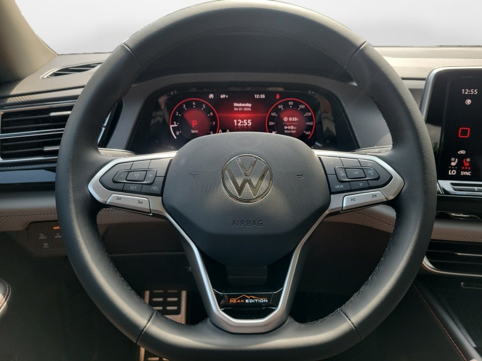 2026 Volkswagen Atlas Peak Edition