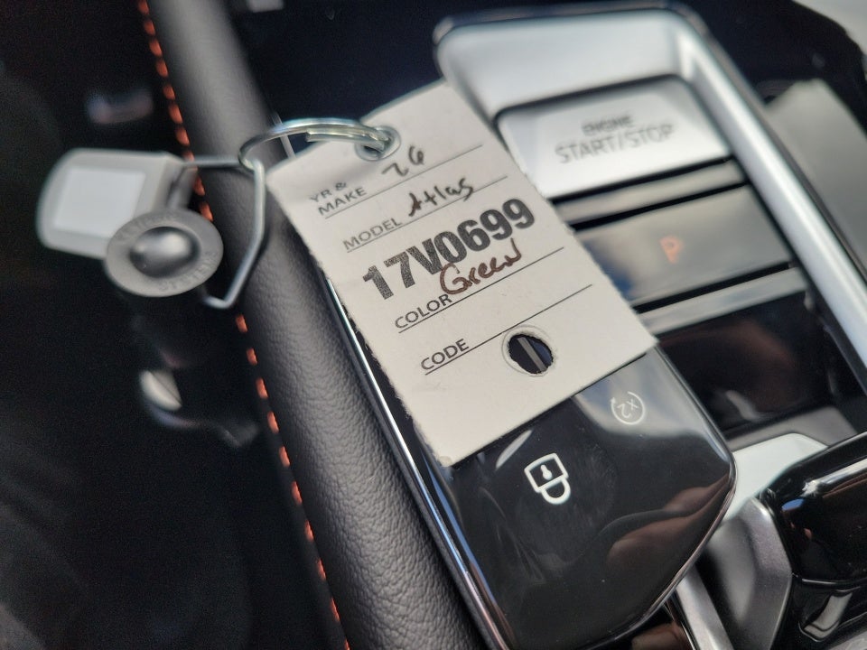 2026 Volkswagen Atlas Peak Edition