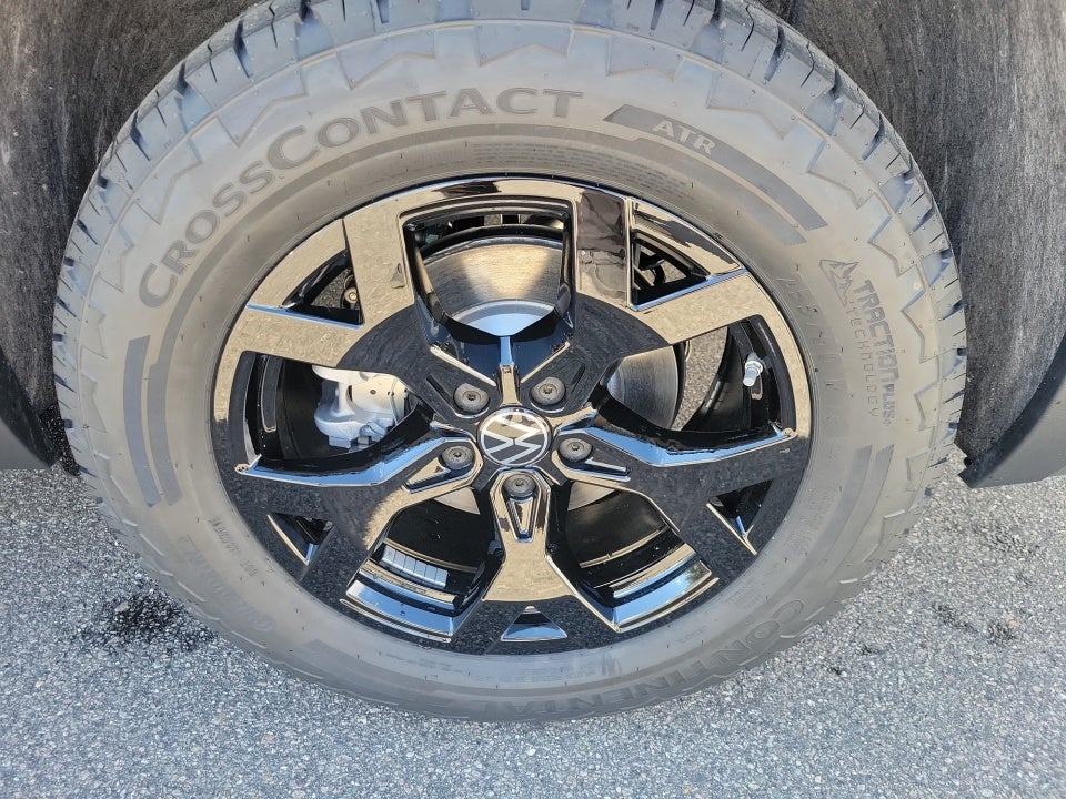 2026 Volkswagen Atlas Peak Edition