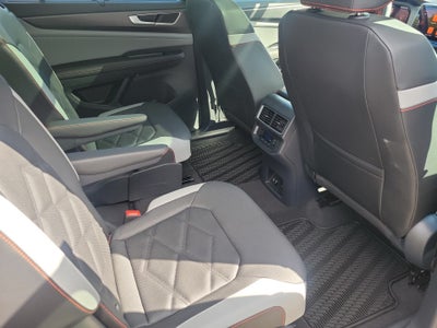 2026 Volkswagen Atlas Peak Edition