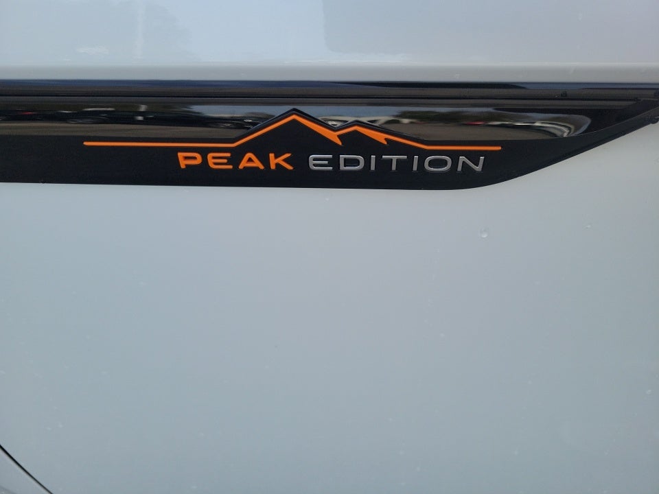 2026 Volkswagen Atlas Peak Edition