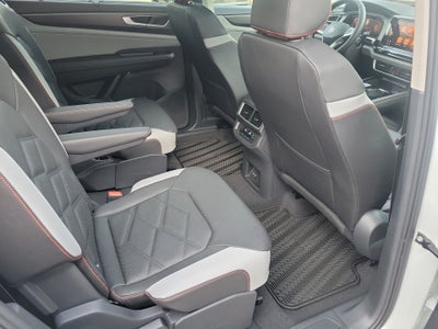 2026 Volkswagen Atlas Peak Edition