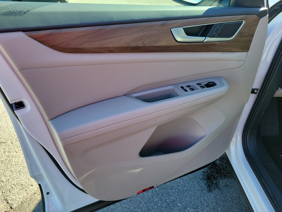 2026 Volkswagen Atlas SE