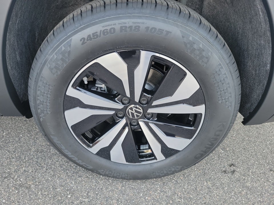 2026 Volkswagen Atlas SE