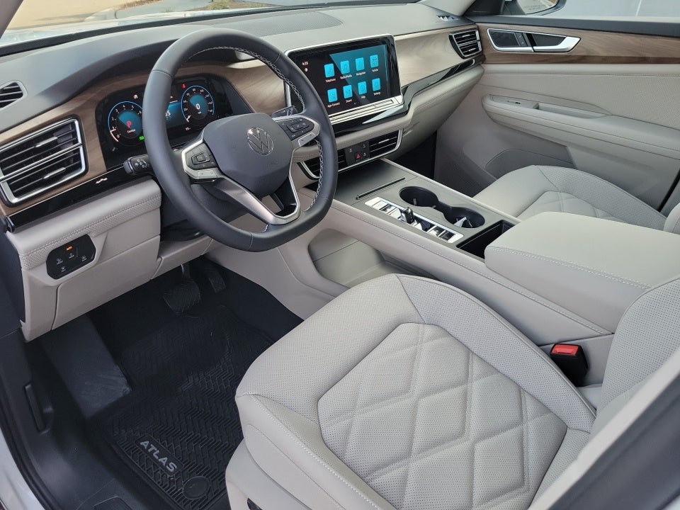2026 Volkswagen Atlas SE