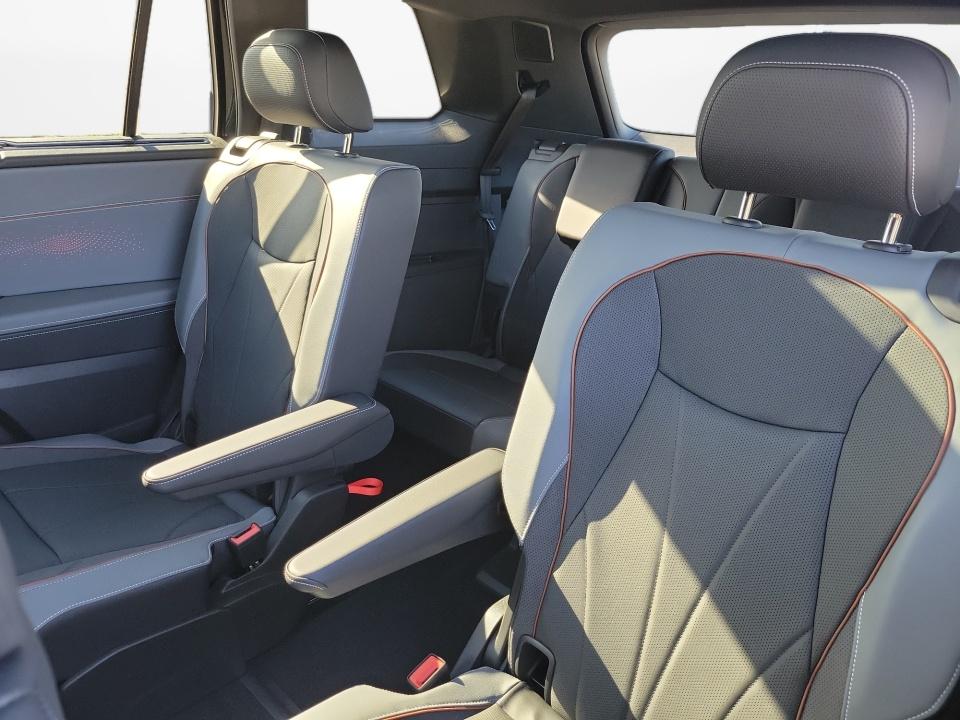 2027 Volkswagen Atlas SEL Premium R-Line