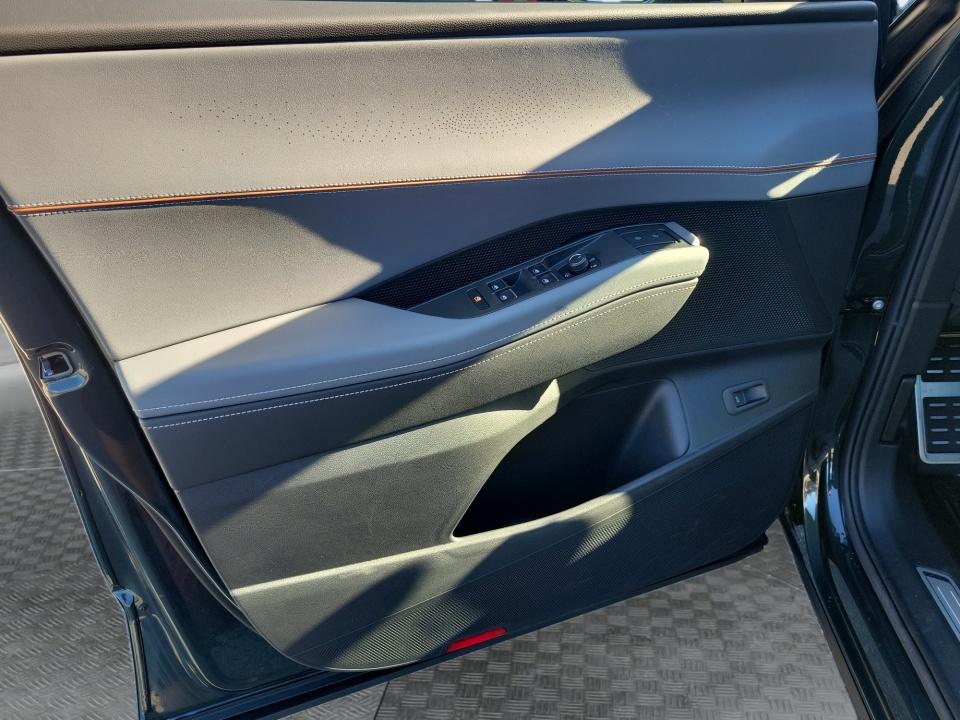 2027 Volkswagen Atlas SEL Premium R-Line