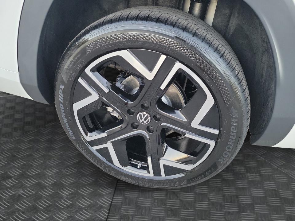 2027 Volkswagen Atlas SEL Premium R-Line