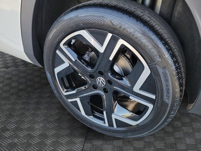 2027 Volkswagen Atlas SEL Premium R-Line