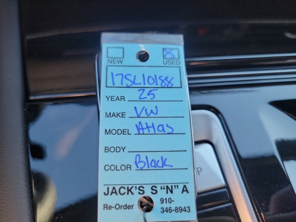 2025 Volkswagen Atlas Cross Sport 2.0T SEL Premium R-Line