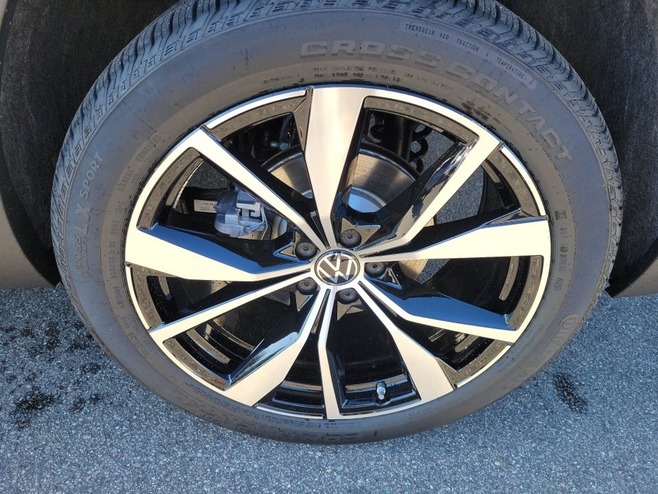 2026 Volkswagen Atlas SEL Premium R-Line