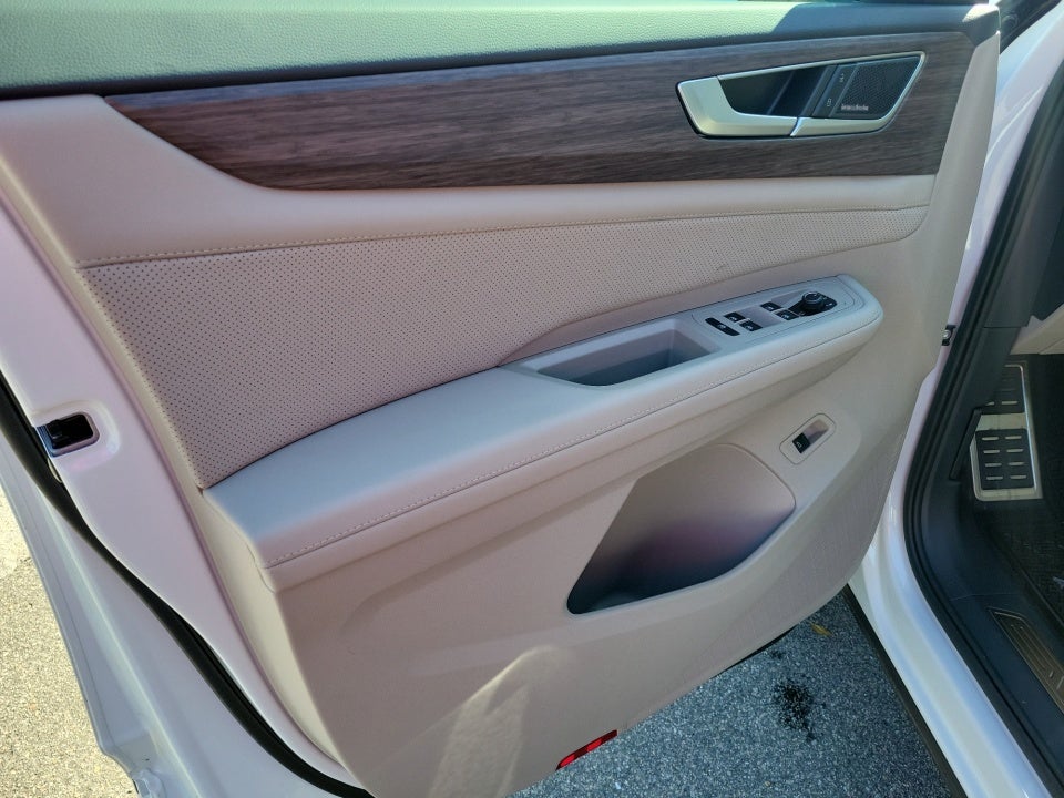 2026 Volkswagen Atlas SEL Premium R-Line