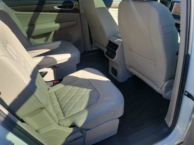 2026 Volkswagen Atlas SEL Premium R-Line