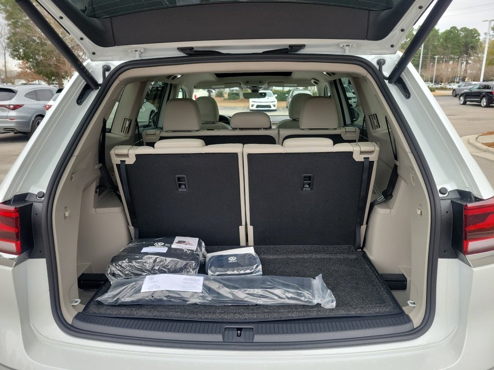 2026 Volkswagen Atlas SEL Premium R-Line