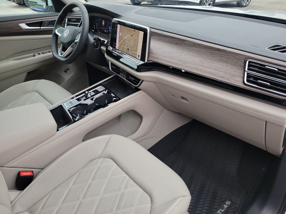 2026 Volkswagen Atlas SEL Premium R-Line