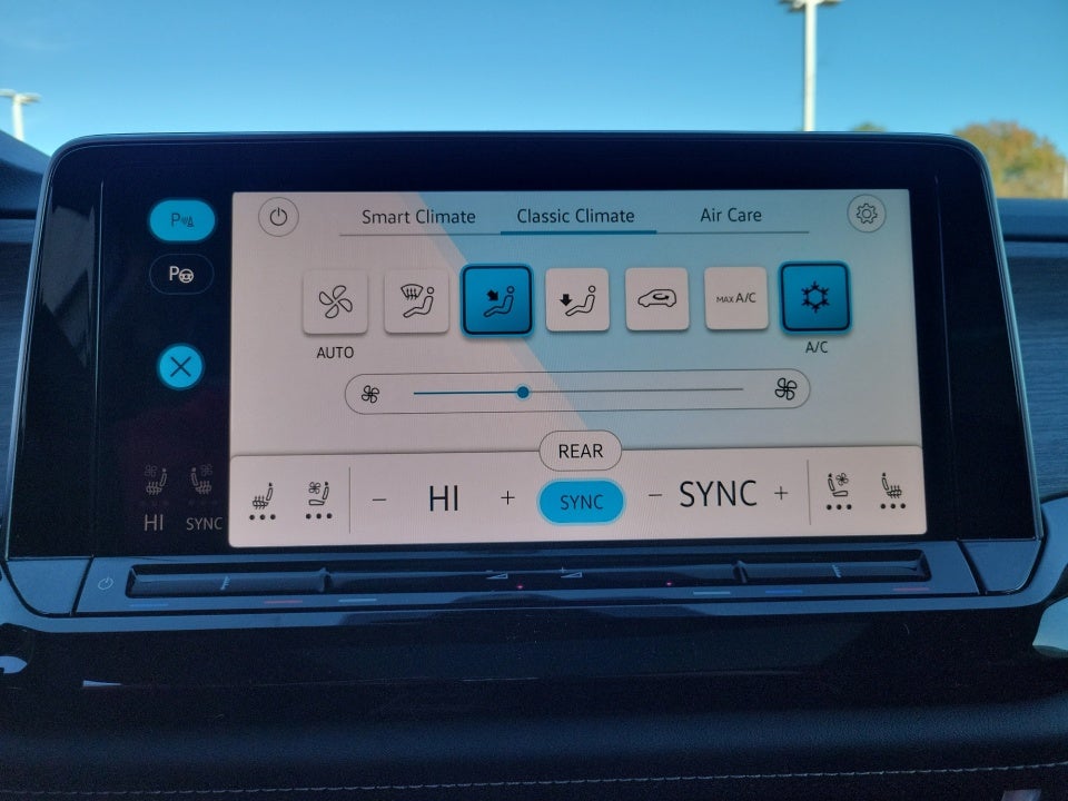 2026 Volkswagen Atlas SEL Premium R-Line