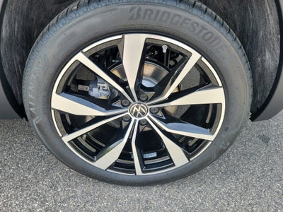 2026 Volkswagen Atlas SEL Premium R-Line