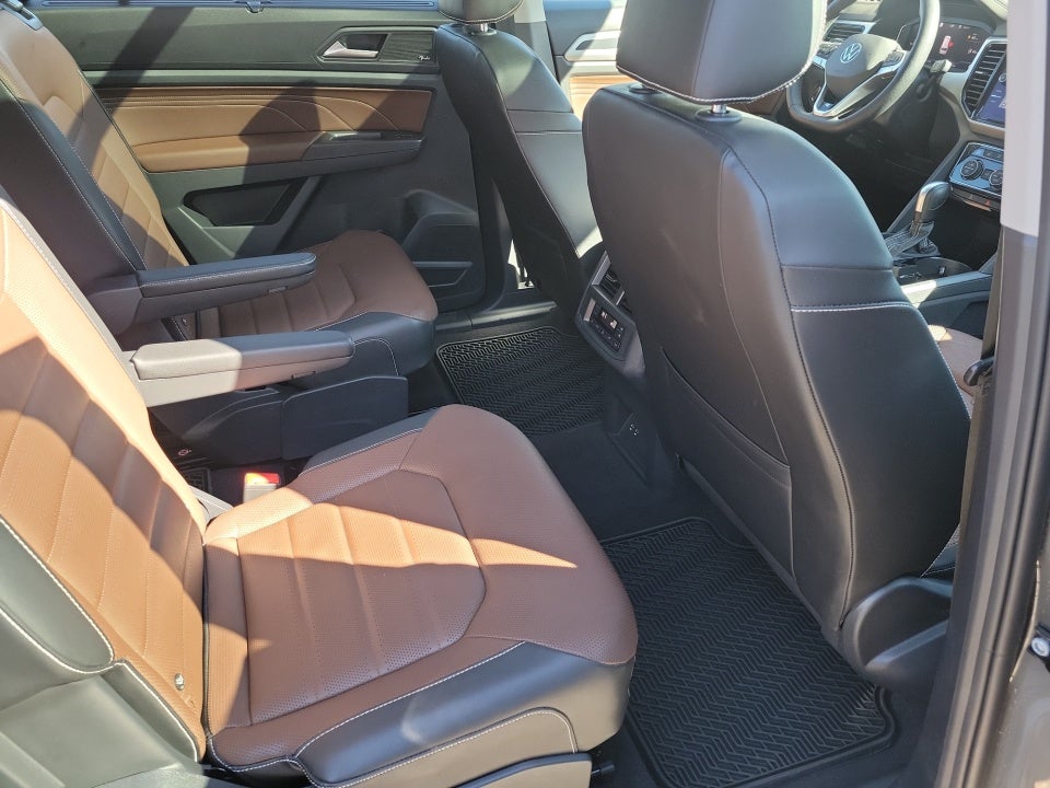 2022 Volkswagen Atlas 3.6L V6 SEL Premium R-Line