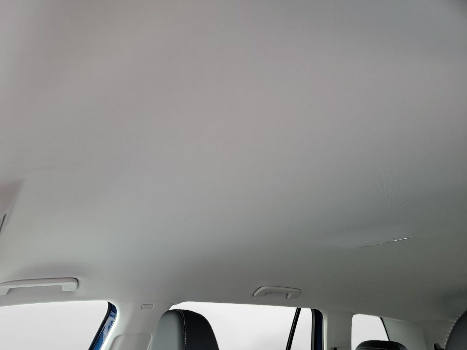 2027 Volkswagen Atlas SE w/Technology