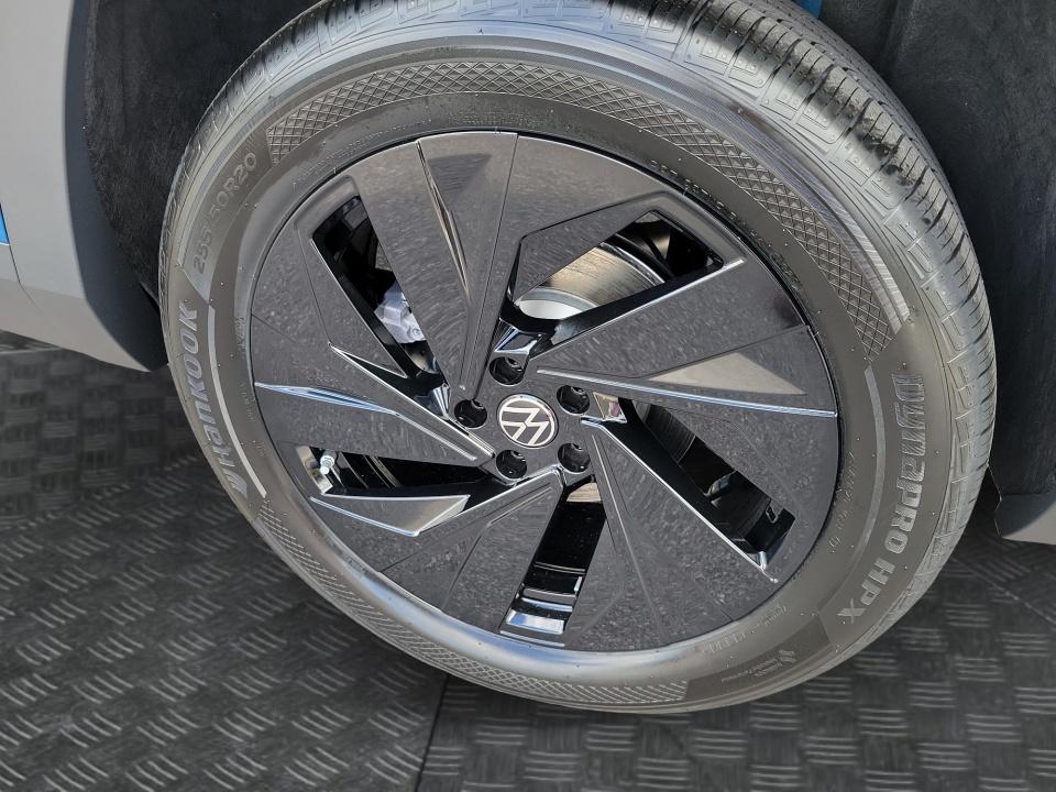 2027 Volkswagen Atlas SE w/Technology