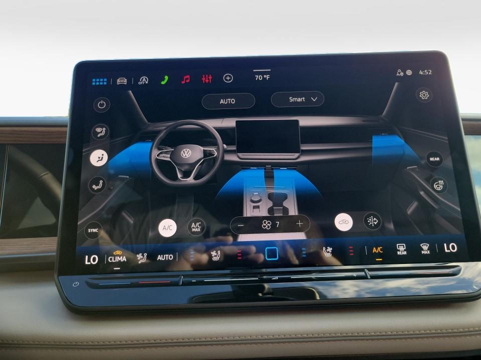2027 Volkswagen Atlas SE w/Technology