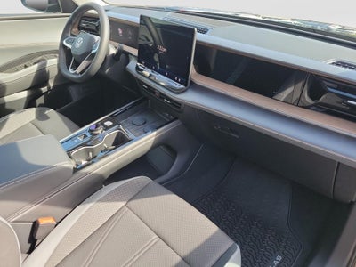 2027 Volkswagen Atlas SE w/Technology