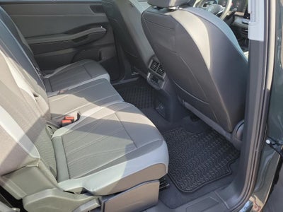 2027 Volkswagen Atlas SE w/Technology